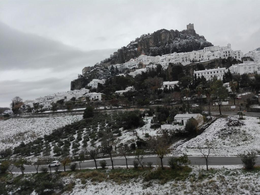 Casas Azahar-Alucema ξενώνας Zahara De La Sierra Εξωτερικό φωτογραφία